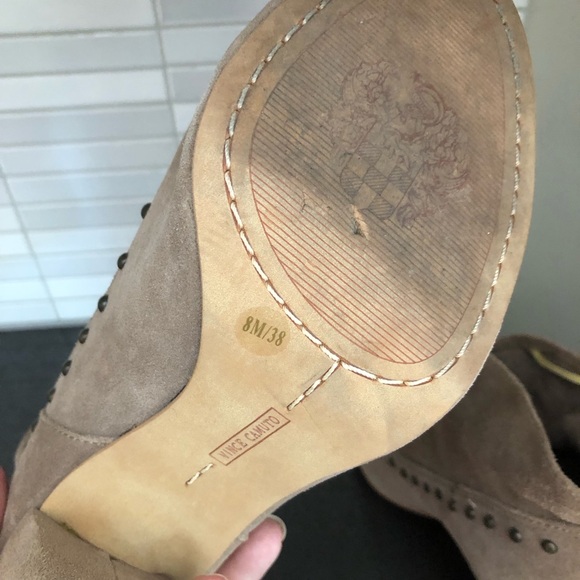 Vince Camuto women’s suede ankle boots - Picture 8 of 9